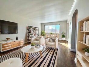 Building Photo - 1311 Madison St NW