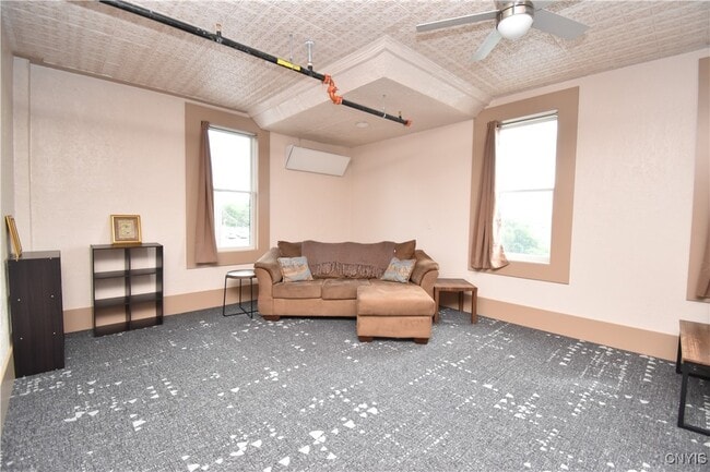 Building Photo - 152 Court 5 Ct