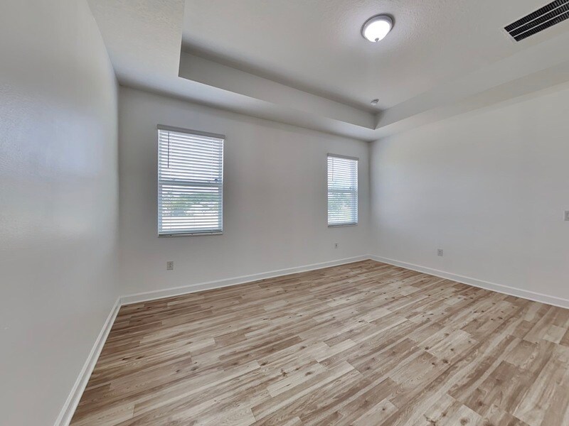 Building Photo - 1609 Sourwood Dr