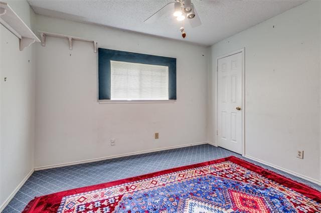 Building Photo - 1400 Endicott Dr