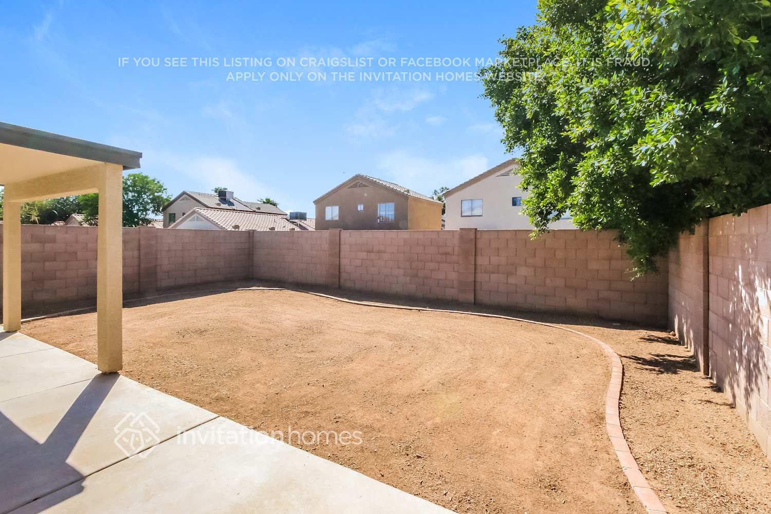 Building Photo - 10933 E Clovis Ave