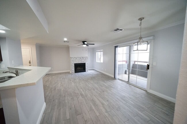 Building Photo - 8600 W Charleston Blvd
