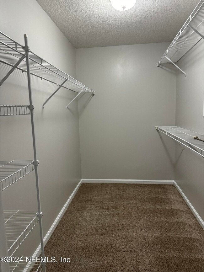 Building Photo - 94267 Woodbrier Cir