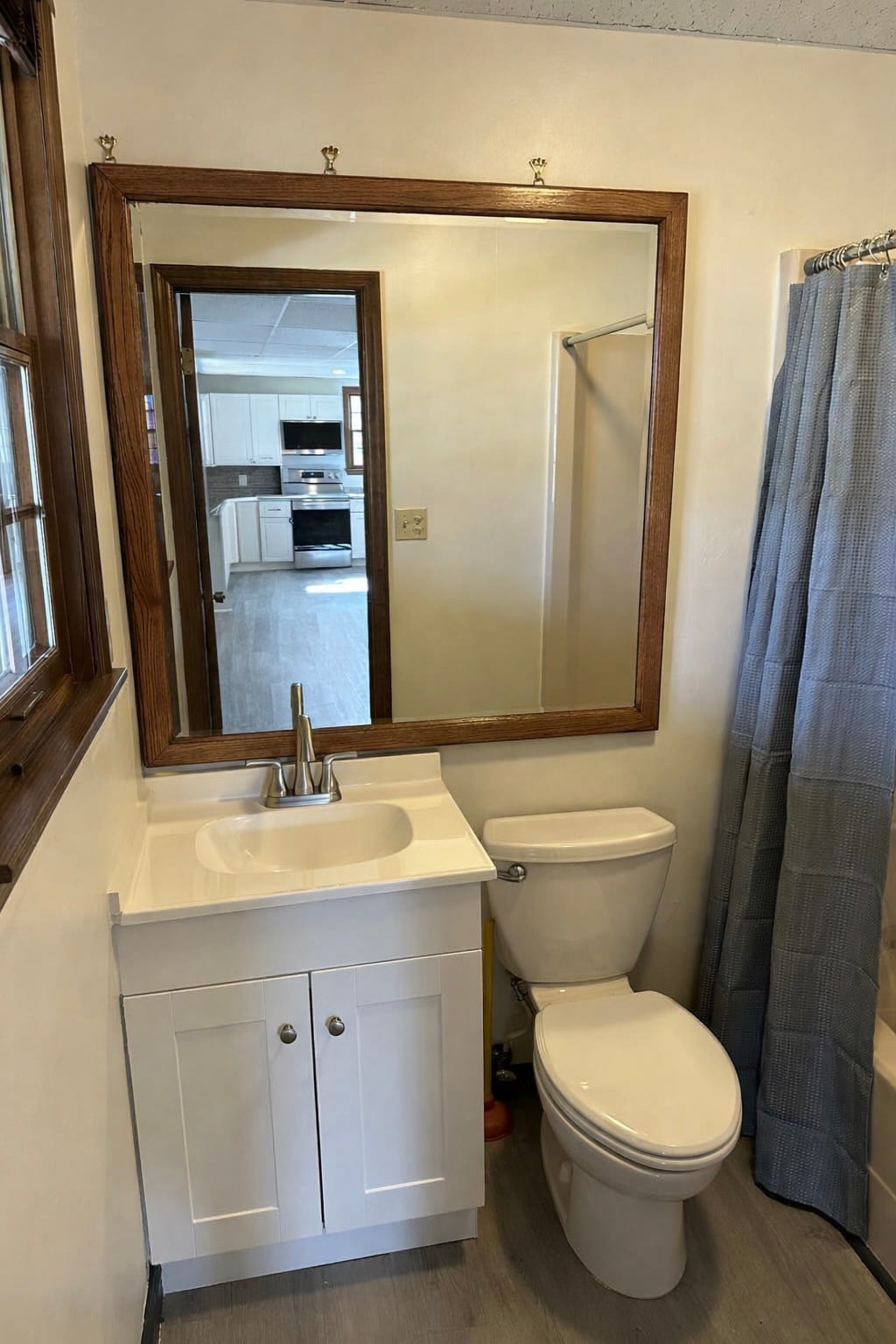 Building Photo - 1230 Stonewall Jackson Dr