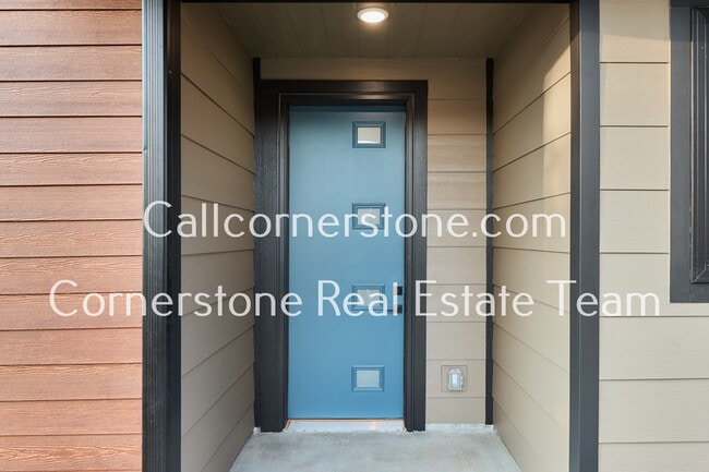 Building Photo - 3135 Trenton Pk Grv