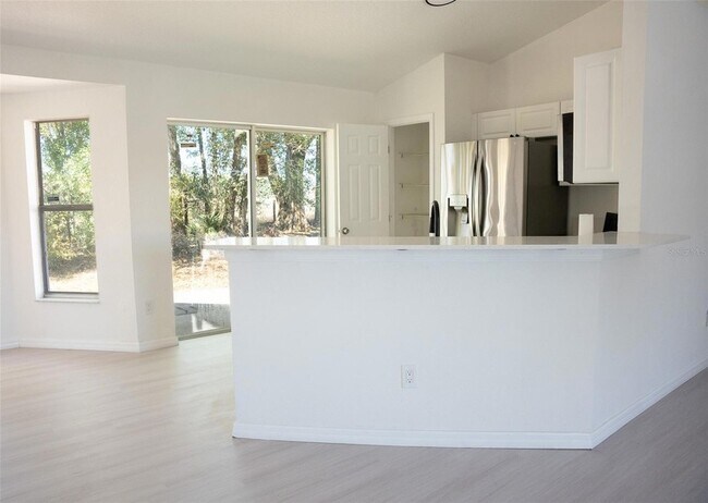 Building Photo - 13700 SW 48th Ct