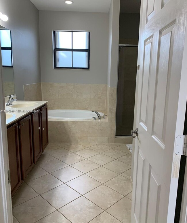 Building Photo - 10440 SW 228th Terrace