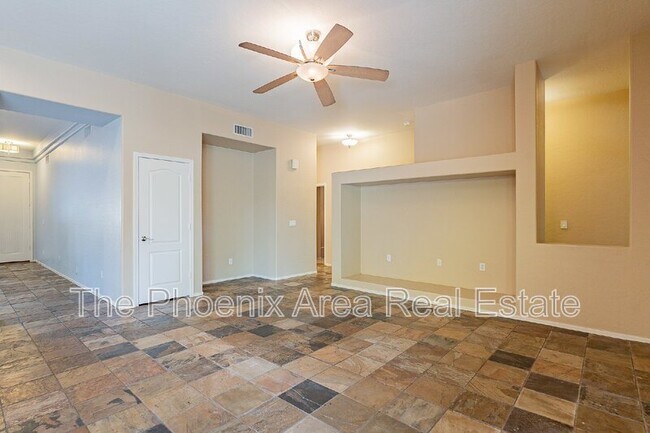 Building Photo - 2287 W Periwinkle Way