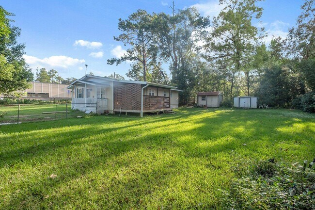 Building Photo - 2115 Jackson Bluff Rd