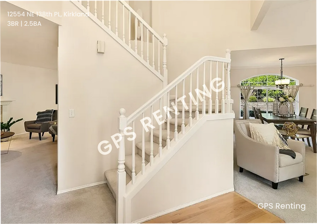 Building Photo - ? Peaceful Retreat in the Heart of Kirkland!