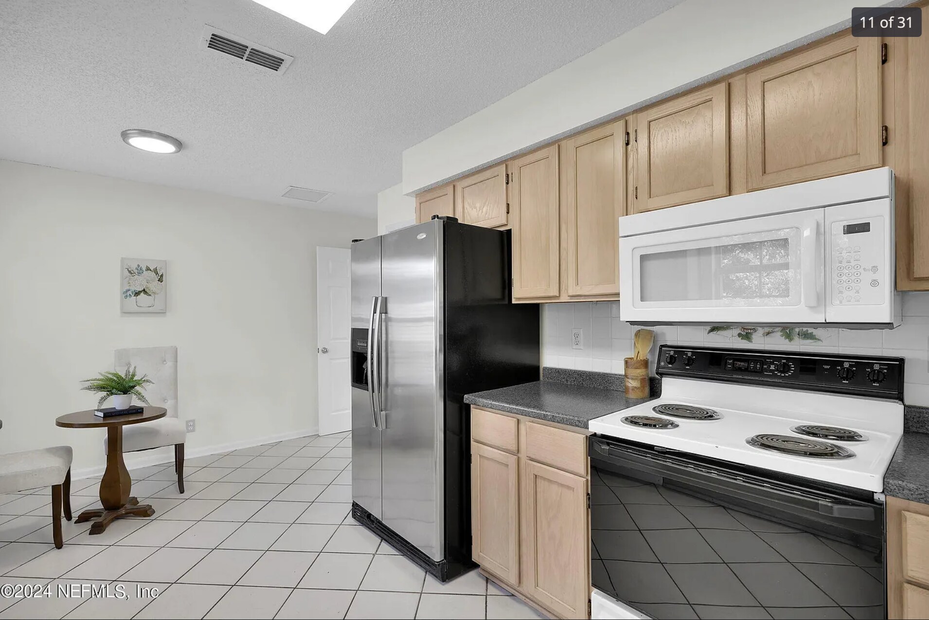 Building Photo - 13573 Lobo Ct
