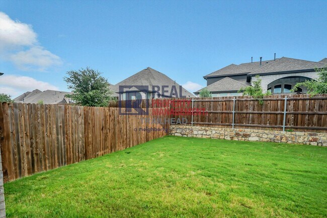 Building Photo - Spacious Home with Office & Media Room in Tavolo Park