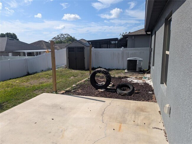 Building Photo - 446 Argyll Dr