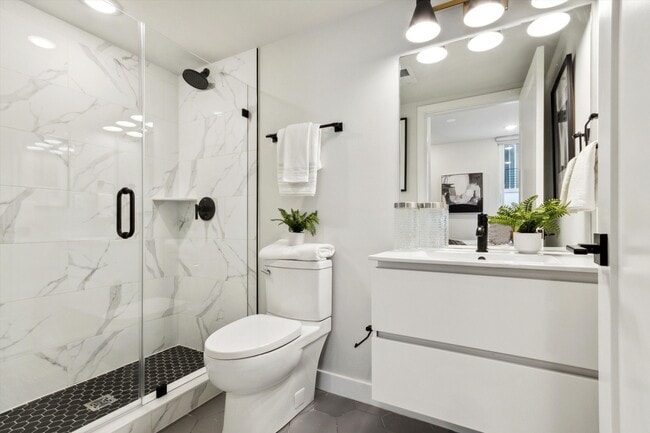 Building Photo - 1102 Germantown Ave