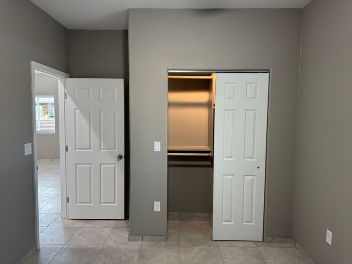 Building Photo - 2581 E Pinal Vista