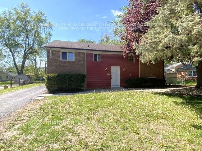 Building Photo - 189 N Pinecrest Rd