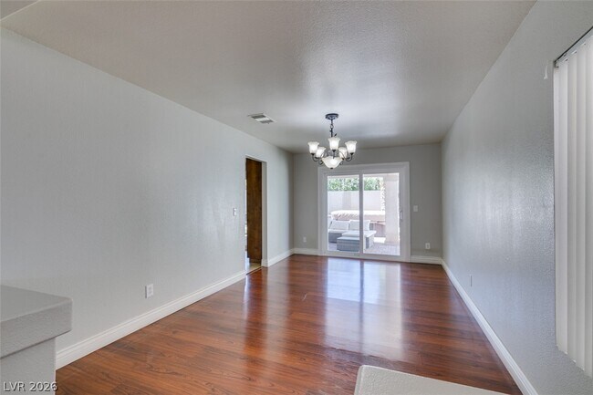Building Photo - 1683 Tassel Fern Ave