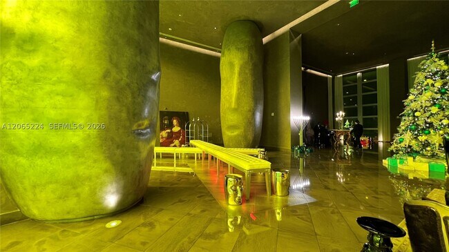 Building Photo - 495 Brickell Ave