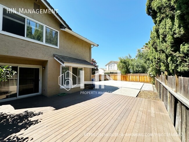 Building Photo - 418 Moretti Ln