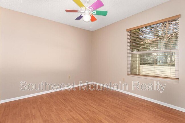 Building Photo - 541 N Granite St