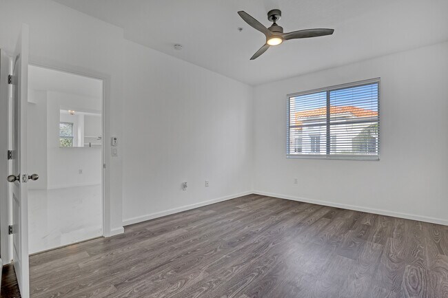 Building Photo - 11026 Legacy Dr