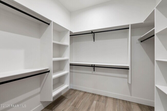 Building Photo - 5630 Norma Dr