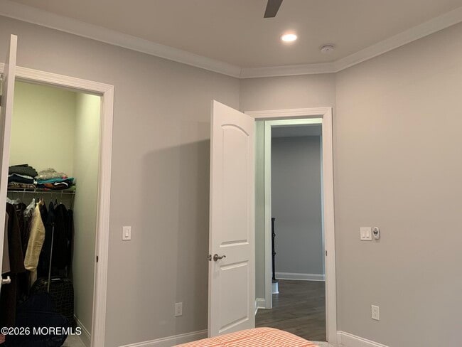 Building Photo - 67 Samjan Cir