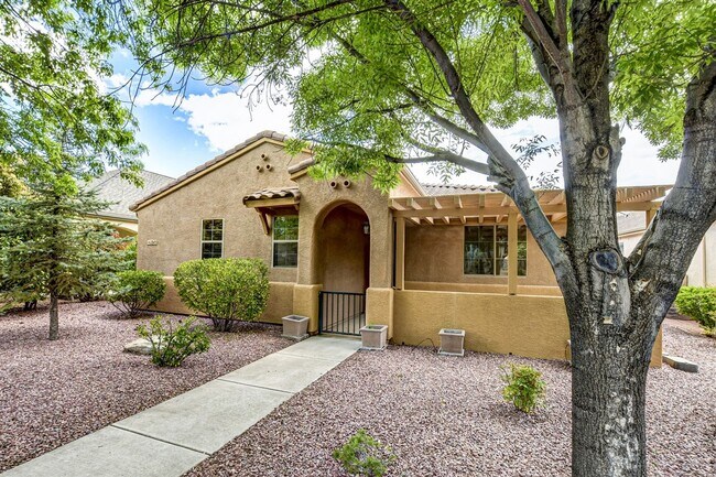 Building Photo - 3 bedroom 2 bathroom home for Rent in StoneRidge!