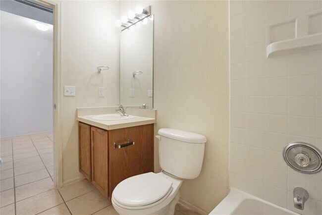 Building Photo - 14400 Martial Eagle Dr