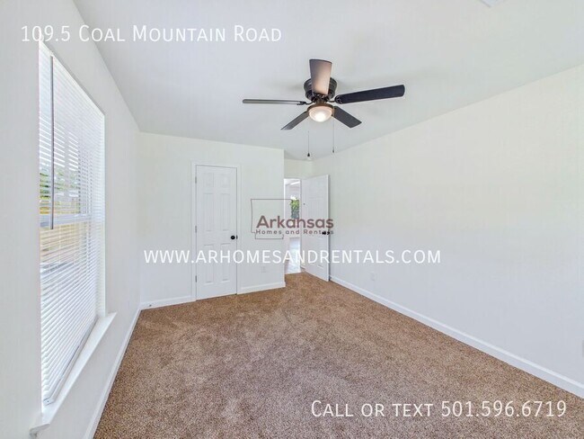 Building Photo - 109.5 Coal Mountain Rd