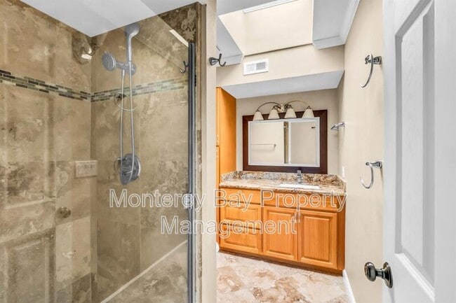 Building Photo - 29 Montsalas Dr