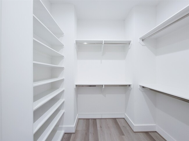 Building Photo - 7703 Earl Rudder Wy