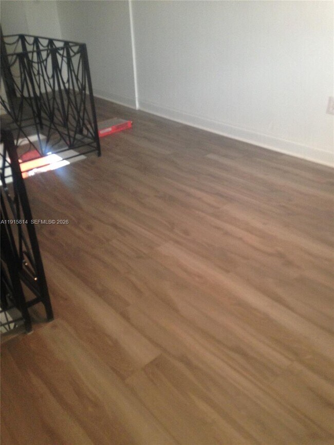 Building Photo - 421 NE 68th St