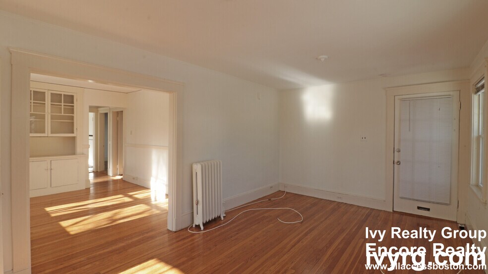 Building Photo - 52-54-54 Maplewood St
