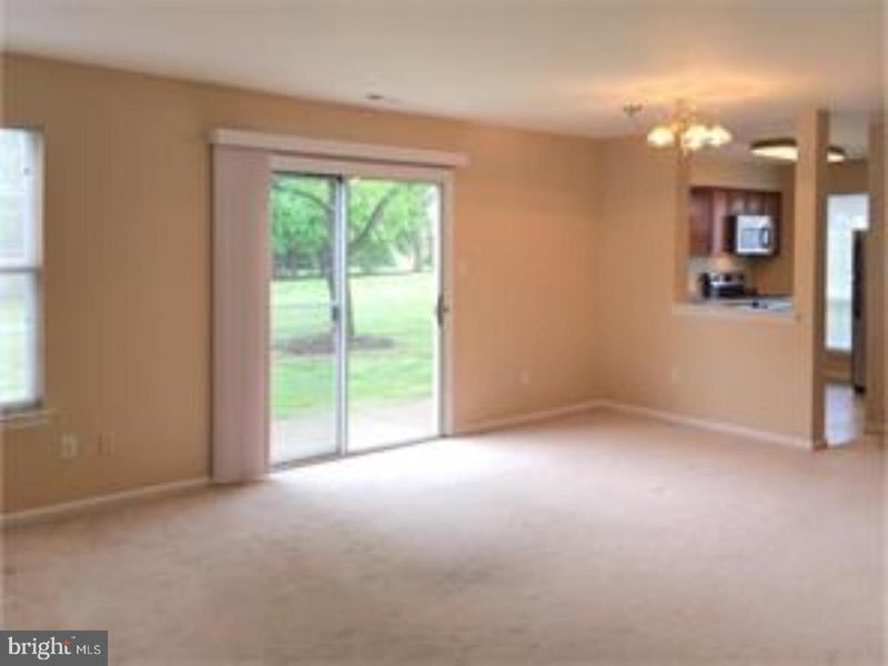 Building Photo - 39 Banbury Ct