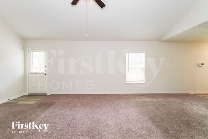 Building Photo - 22027 Ellison Dr