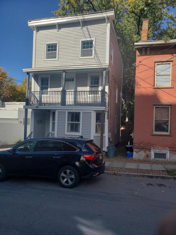 Building Photo - 157 Union St
