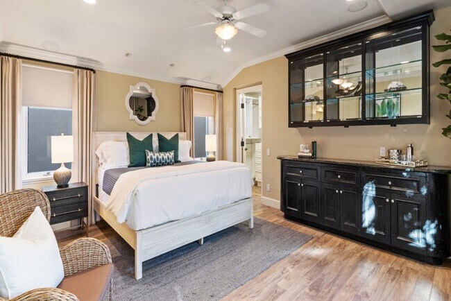 Building Photo - Stunning, Luxury La Jolla Shores Location with Panoramic Ocean Views!!