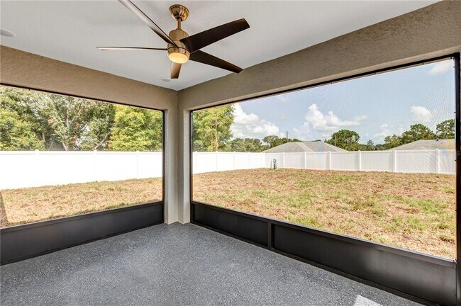 Building Photo - 9679 SE 157th Ln
