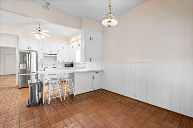 Building Photo - 4407 Bonham St