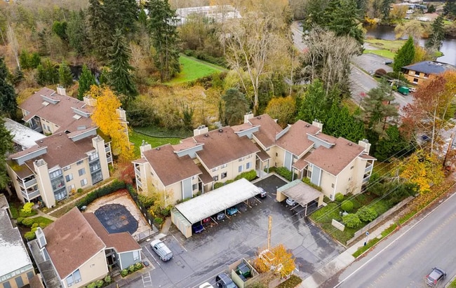 Building Photo - 2 Bedroom 1.75 Bath Condo in Lynnwood