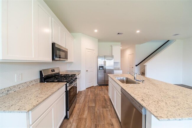 Building Photo - 30831 Khepri Ct