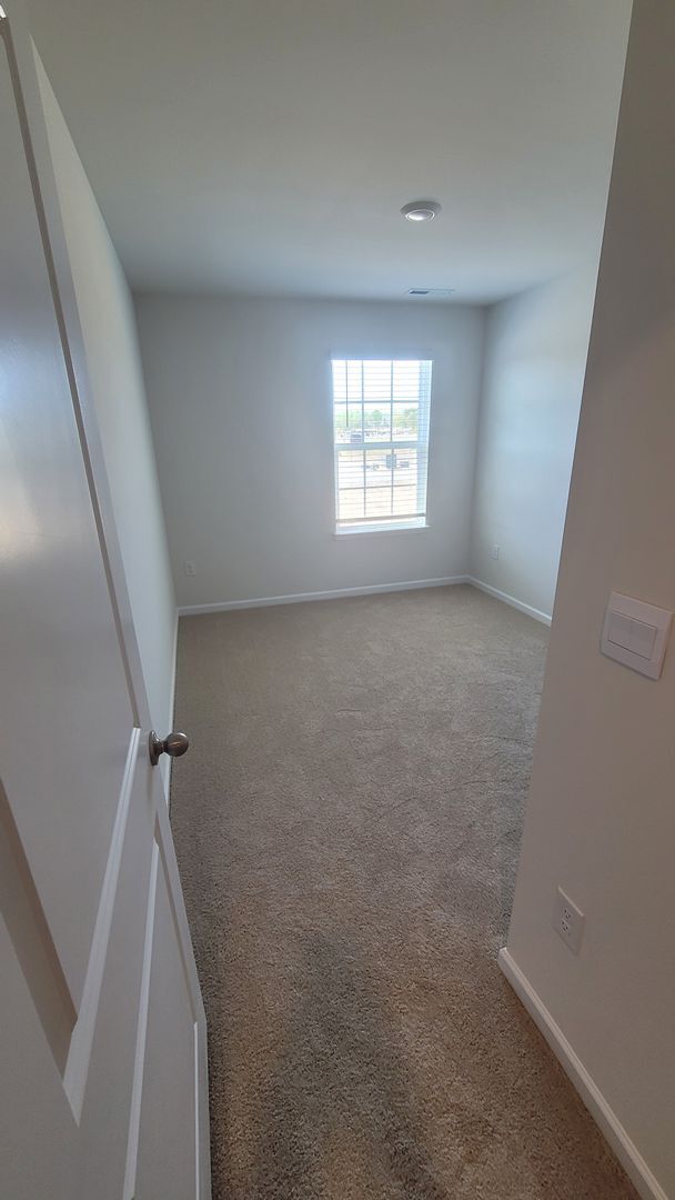 Building Photo - Beautiful New Townhome for Military Tenant