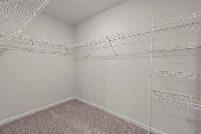 Building Photo - 4 Bedrooms Plus an Office on Cul De Sac