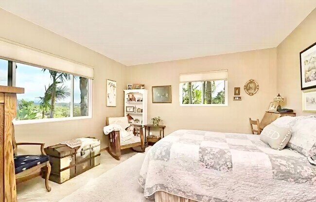 Building Photo - Amazing Location & Sprawling Country Livin...