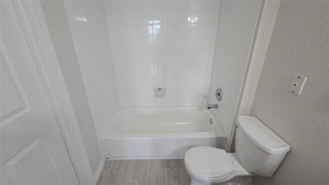 Building Photo - 2600 Robert Trent Jones Dr