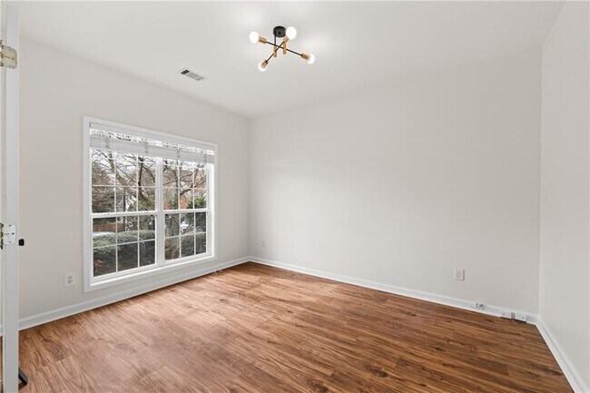 Building Photo - 3736 Castle View Ct