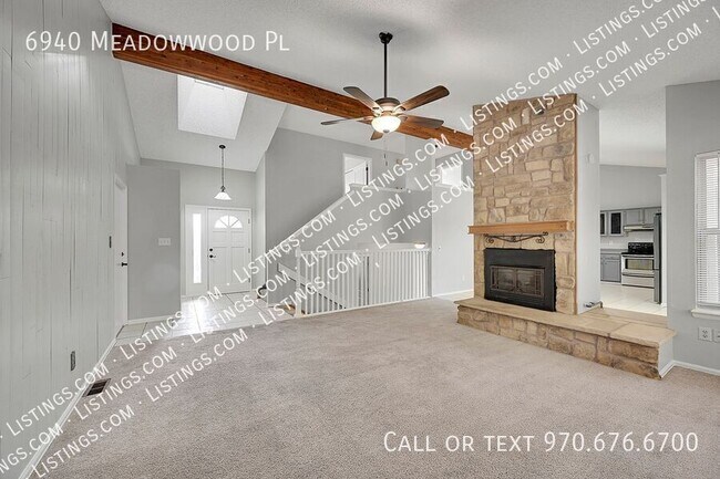 Building Photo - 6940 Meadowwood Pl