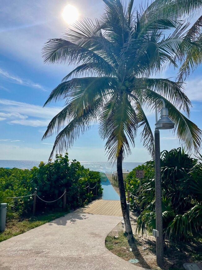 Building Photo - 1165 E Atlantic Ave