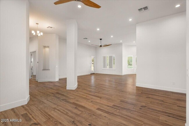 Building Photo - 3117 N 77th St